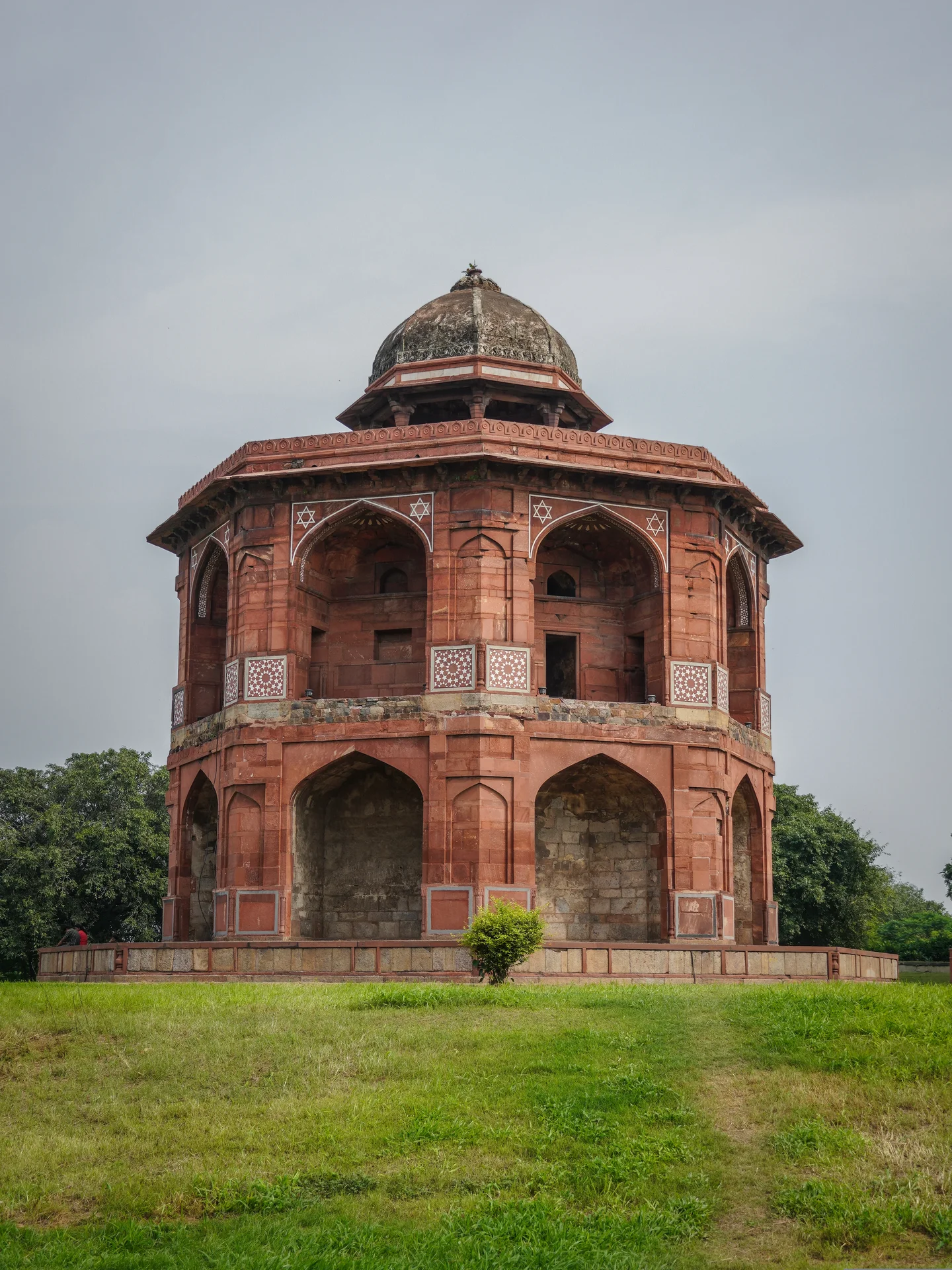 Sher Mandal Pavilion (Humayun's Observatory and Library)